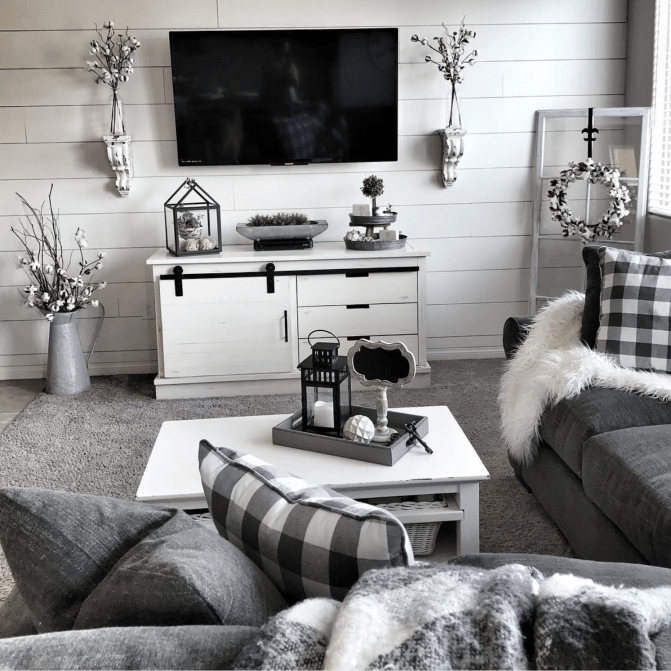 notafarmhousentexas livingroom